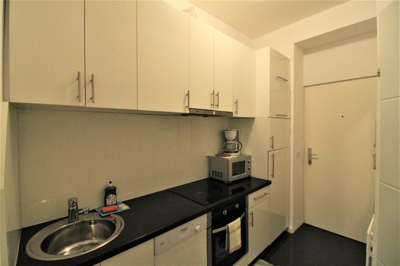 Small Studio Close To City Center Vienna Exterior photo